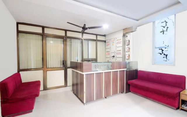 Hotel Navjivan by OYO Rooms