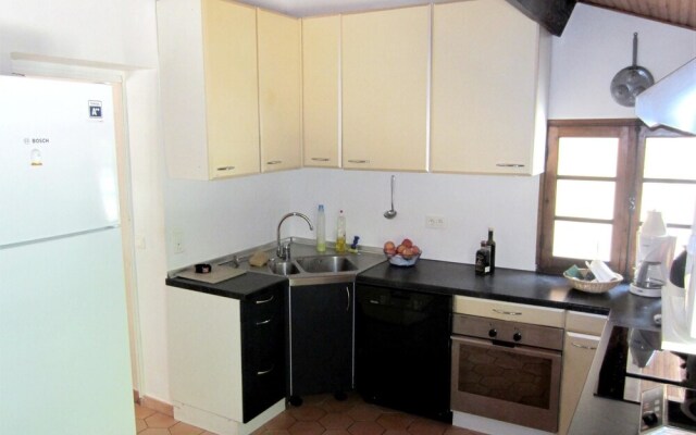 House With in Collobrières With Wonderful Mountain View P