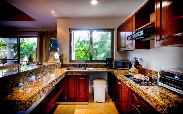 Arena Blanca 1 1 Bedroom Condo