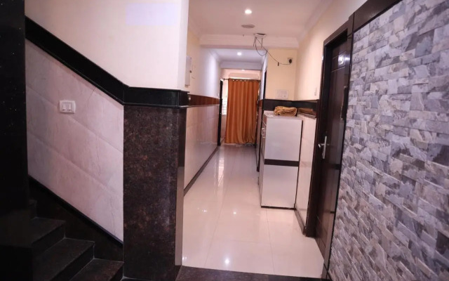 Smilestay Sairam Residency
