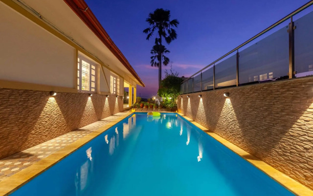 StayVista at V Square