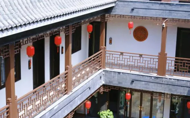 Mille Wu'erheyuan Hotel