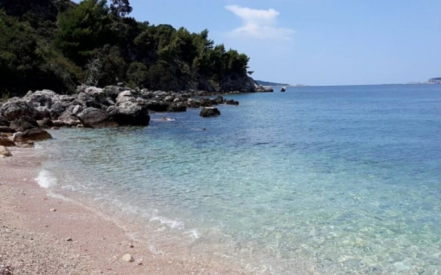 Korta - 50 m From sea - H