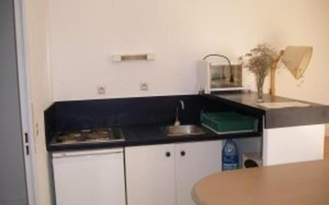 Appartement Saint-Cyprien, 2 pièces, 4 personnes - FR-1-225D-227