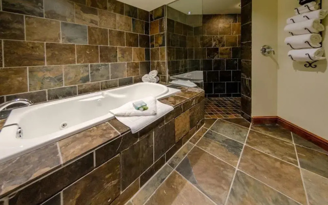 Lodge At Feather Falls Casino