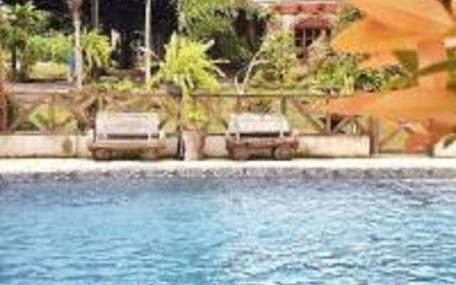 Spacio Caliraya B&B