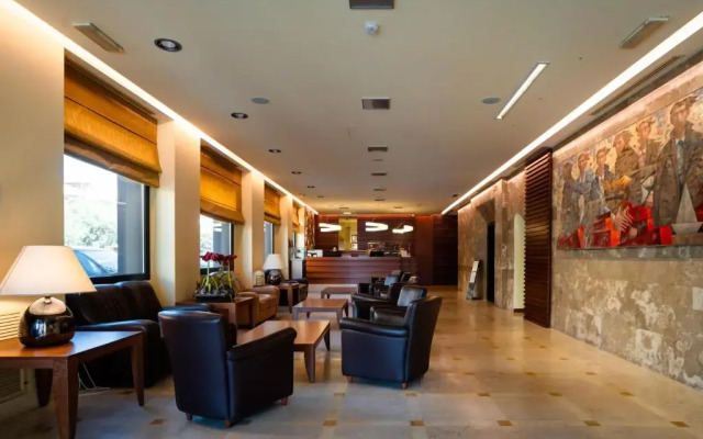 Hotel Airone
