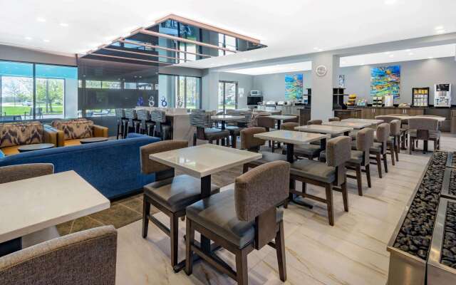 Wingate by Wyndham Tinley Park