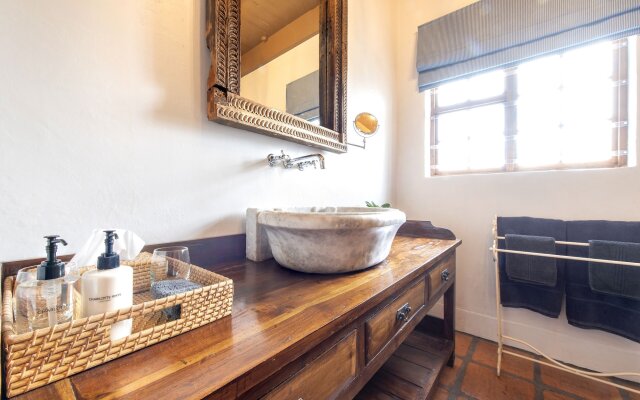 Avondrood Guest House