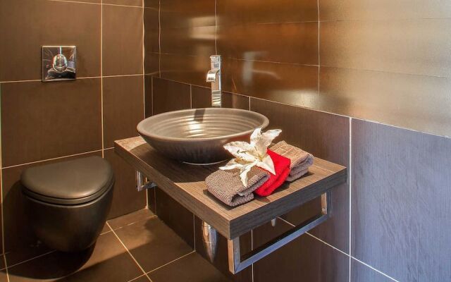 Twin Palms - Exclusive Luxury Villa Near Latchi