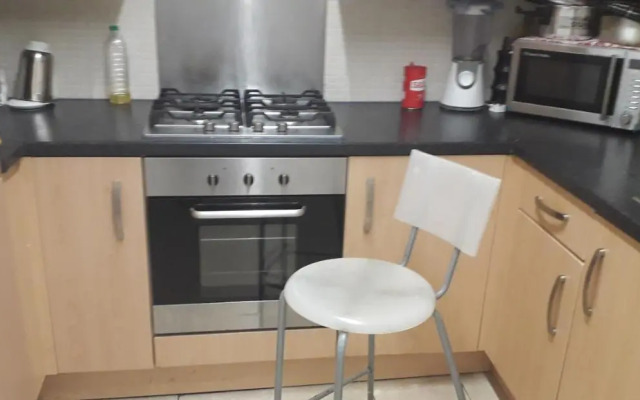 7, Cranehouse brangbourne road