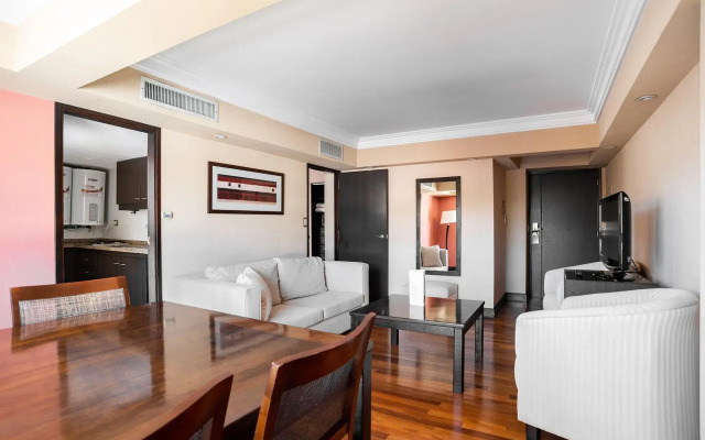 Premium Tower Suites