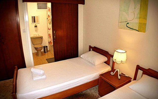 Napa Central Apartment