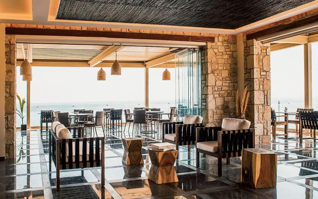 Aliv Stone Suites & Spa