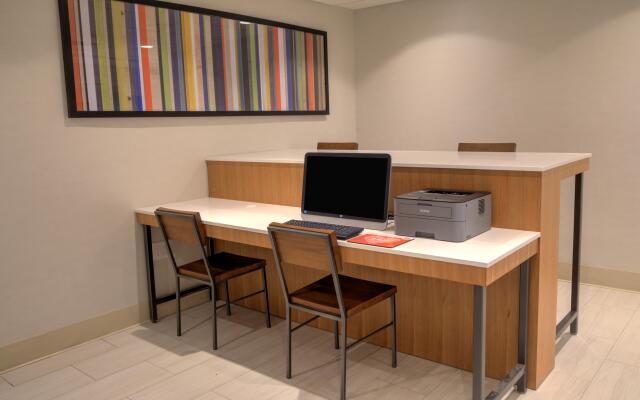 Holiday Inn Express Rochelle by IHG