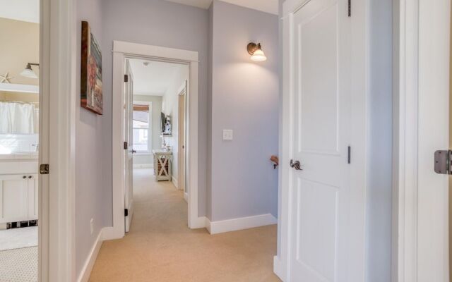 Jewel Box At The Beach