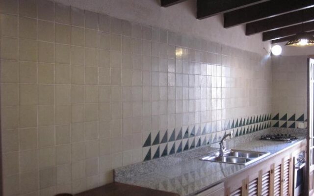 Hostal Residència Catalina Vera