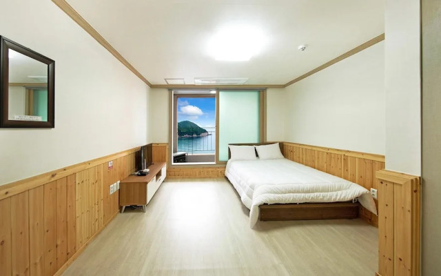 Samcheok Haega Pension