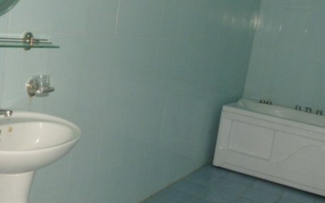 Phong Lan Hotel