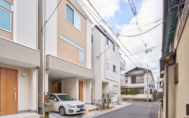 NeiHan Yakyo House