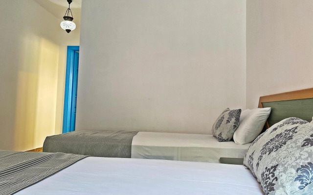 Romance Beach Hotel