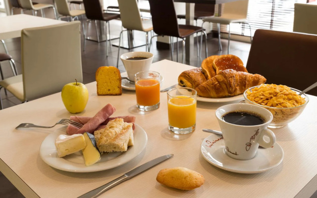 Brit Hotel Confort Limouzi Tulle