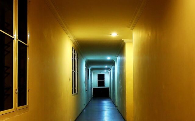 OYO 2159 Hotel SN Sujatha Inn