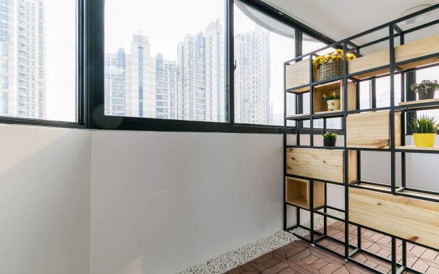 Lazy Apartment - Taikang Road