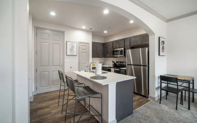 Landing Apartments Near University Of Cincinnati