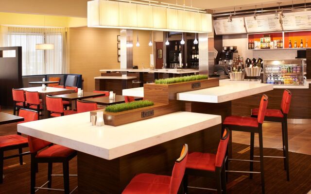 Comfort Inn & Suites Arlington Heights - Buffalo Grove