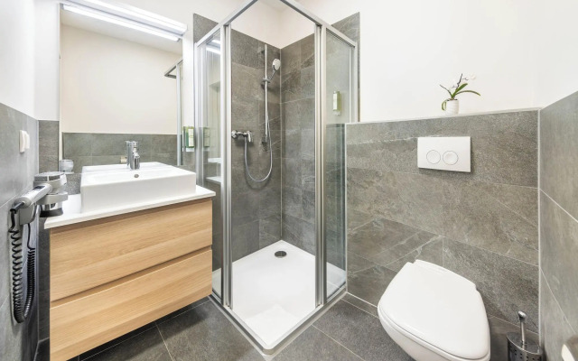 Citadines South Vienna