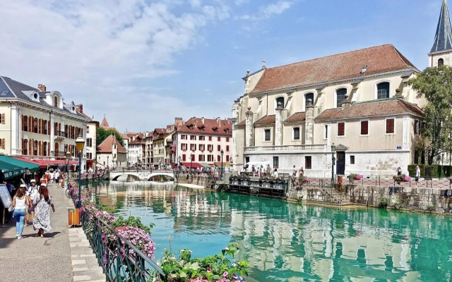 Joli Studio Tout Confort - Centre-ville