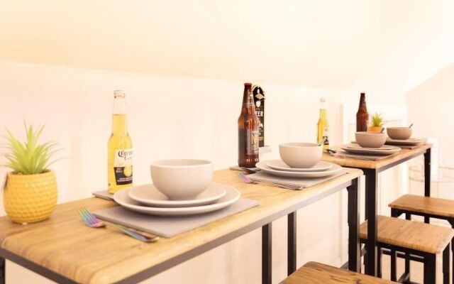 Grayson Court by Deardon Properties