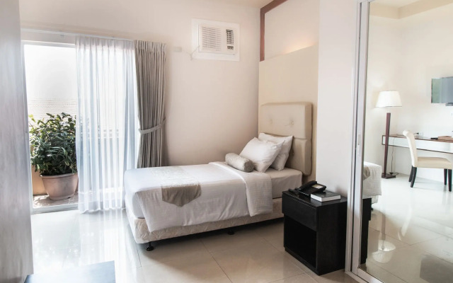 Sierra Hotel