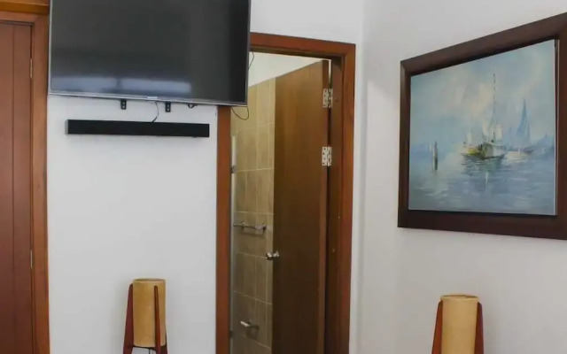 Mirador Del Laguito 404