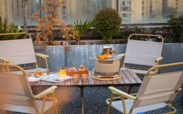 Veegle By Landison Hotel