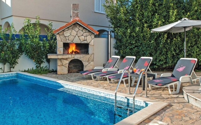 Beautiful Home in Razanj With 6 Bedrooms, Wifi and Outdoor Swimming Pool