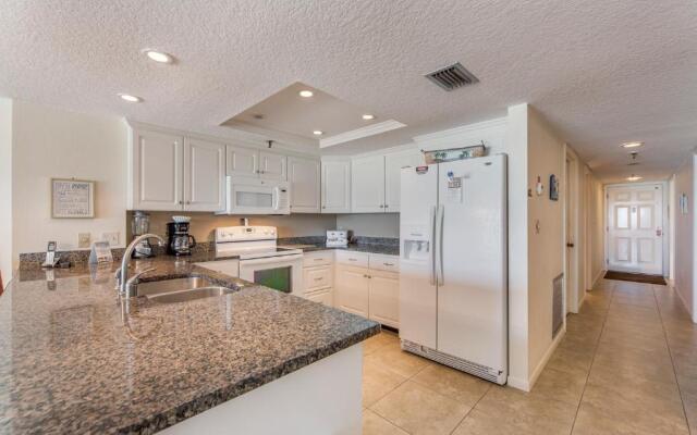 207 Beach Place Condos