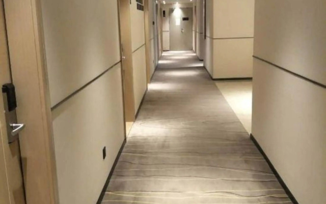 City Comfort Inn (Yunfu Yu'nan Ducheng)