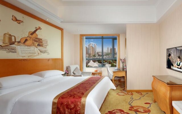 Vienna International Hotel (Wuhan Yangtze River 2nd Bridge Hankou Jiangtan)