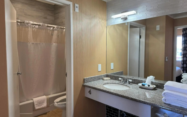 Garden Suite Hotel