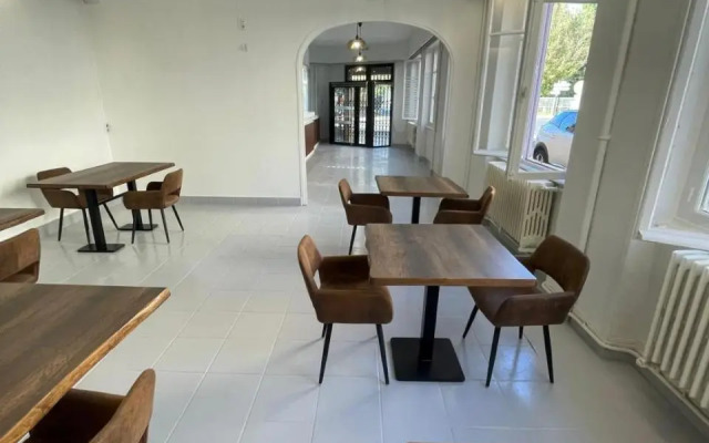 Inter Hotel Aeroport