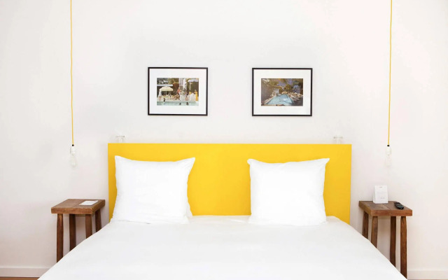 Vesper Hotel