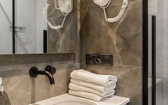 Lumina Apart hotel in the Center of Warsaw