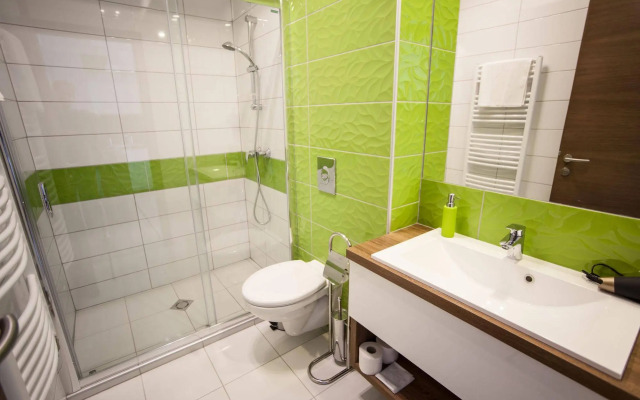 Zafir Apartmanhaz