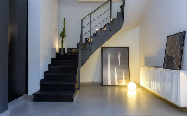 Urban F House