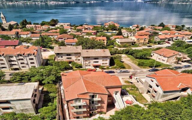 Apartments Radonjić