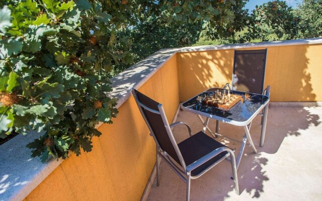 Adorable Holiday Home With Private Swimming Pool & Terrace