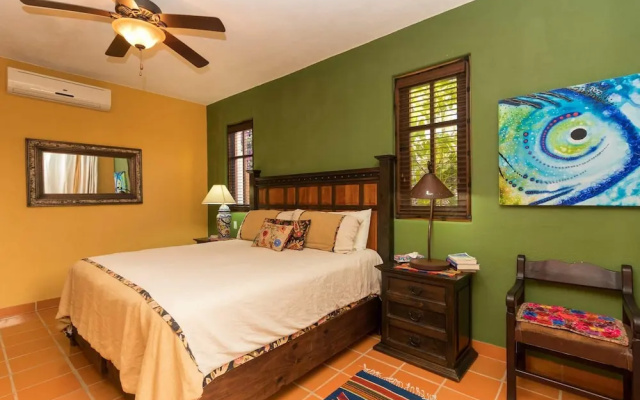 Casa De Amigos by Casago