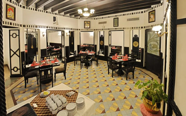 AMS Raj Palace Sundar